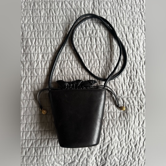 Vintage Leather Susan Gail bucket drawstring purse - Picture 4 of 12